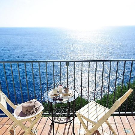 La Maurella Bed & Breakfast Praiano Exterior foto