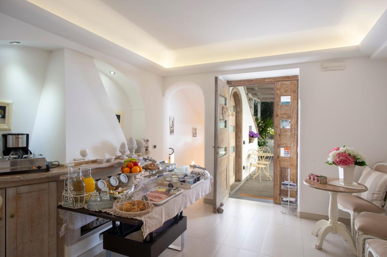 La Maurella Bed & Breakfast Praiano Exterior foto