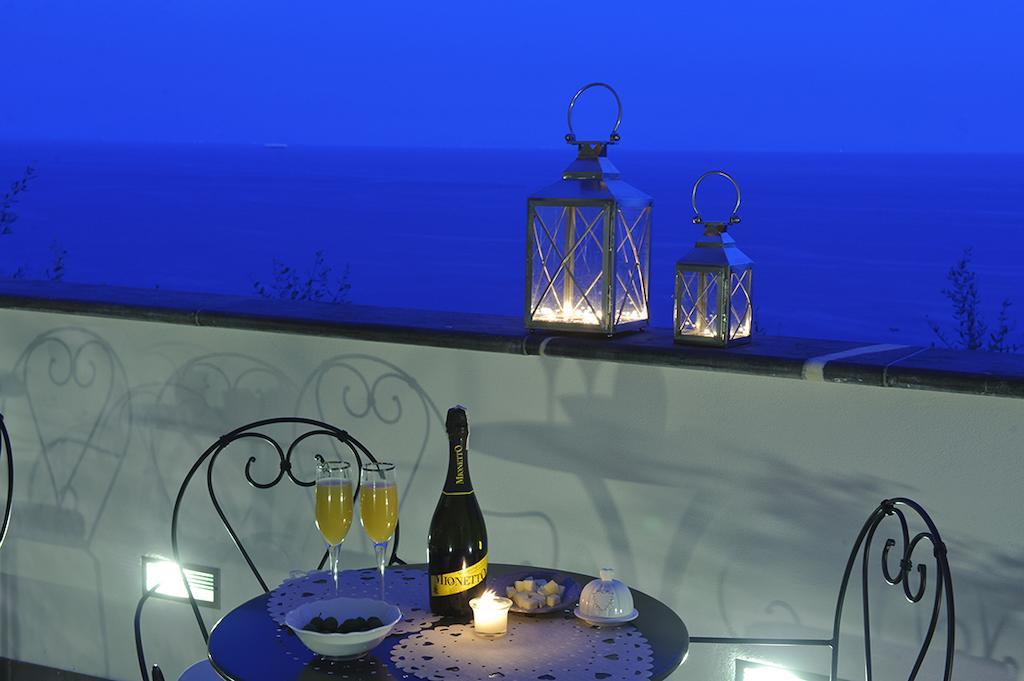 La Maurella Bed & Breakfast Praiano Exterior foto